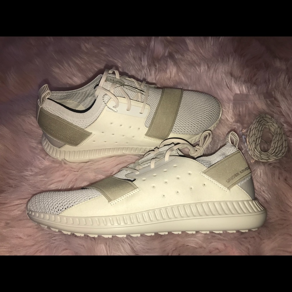 Men’s sneakers